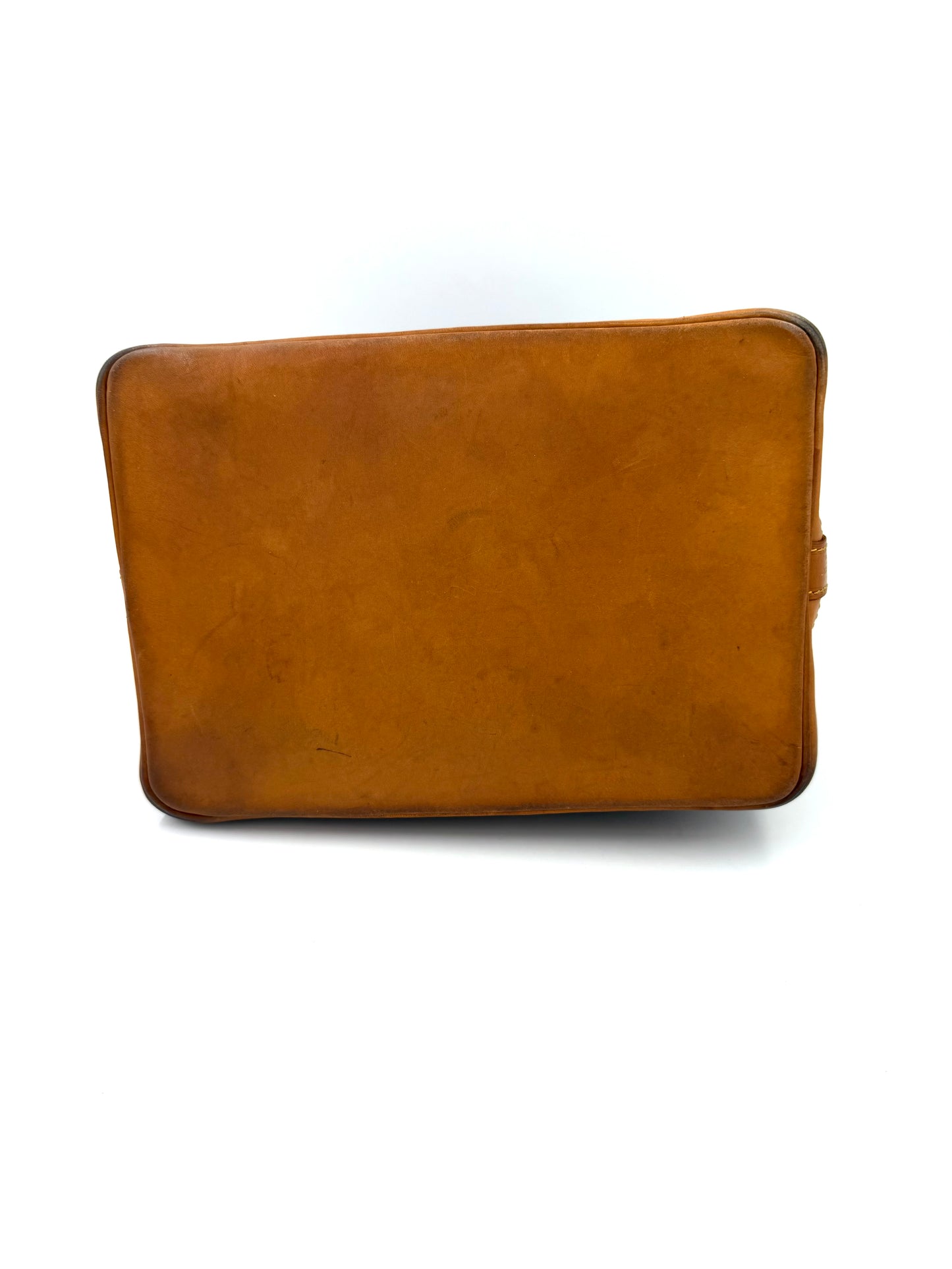 LOUIS VUITTON Noe grande Monogram Canvas