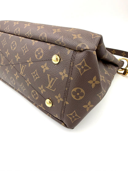 LOUIS VUITTON Pallas MM Monogram Canvas Safran