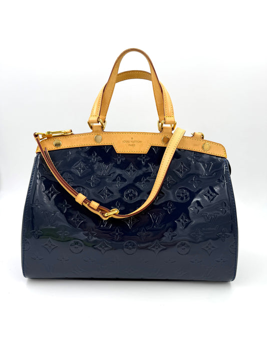 LOUIS VUITTON Brea MM Monogram Vernis infini