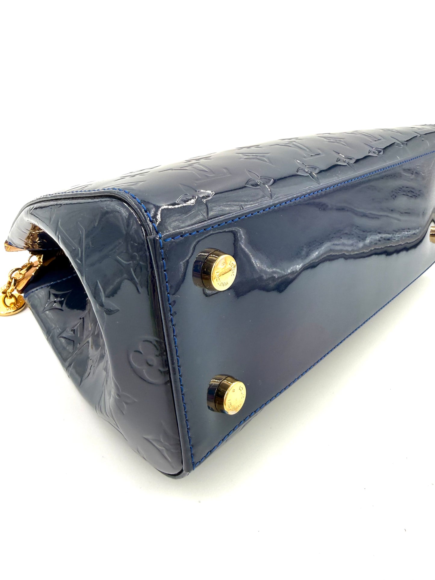 LOUIS VUITTON Brea MM Monogram Vernis infini