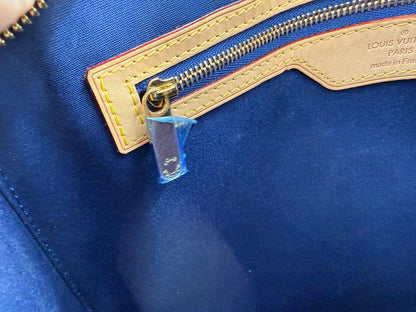 LOUIS VUITTON Brea MM Monogram Vernis infini