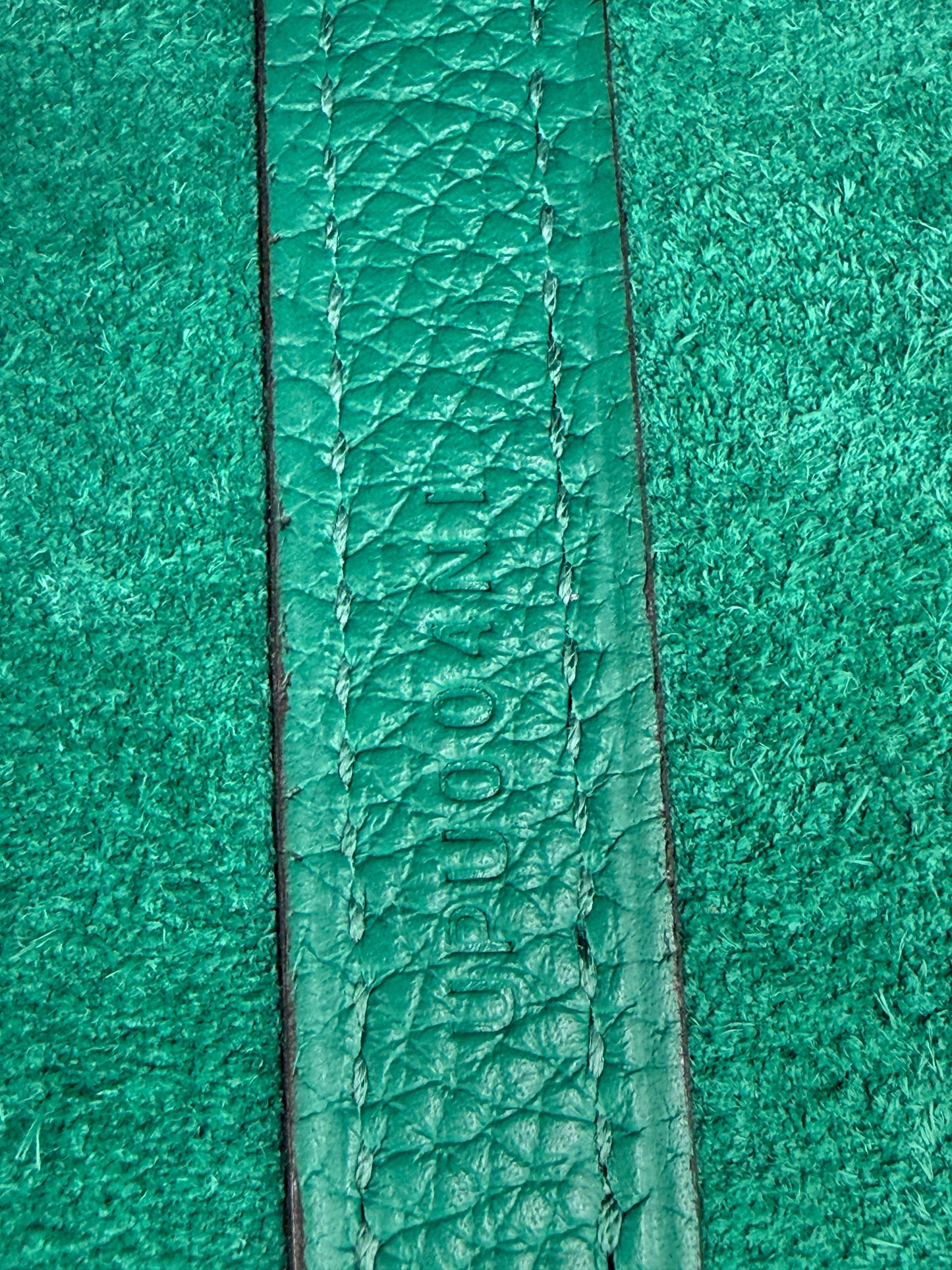 HERMÈS Picotin 22 Lock grün GHW
