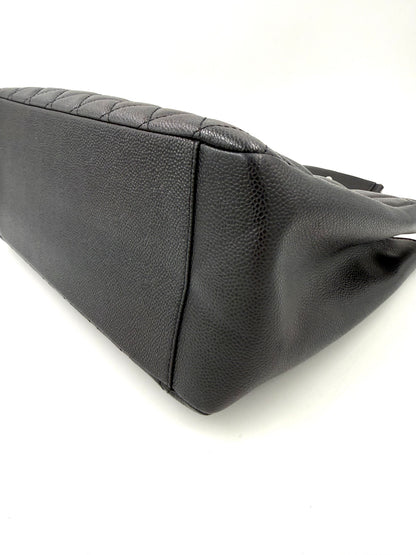 CHANEL Grande Femme Caviar schwarz SHW