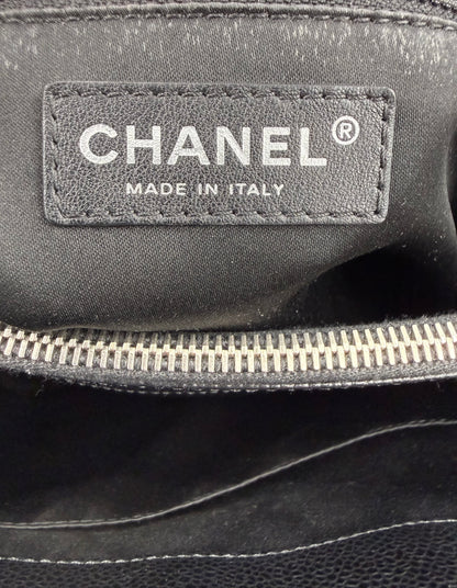 CHANEL Grande Femme Caviar schwarz SHW