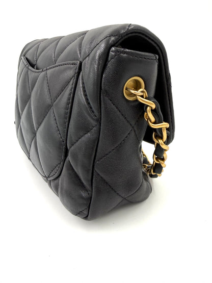 CHANEL Coco Love Flap Bag schwarz GHW