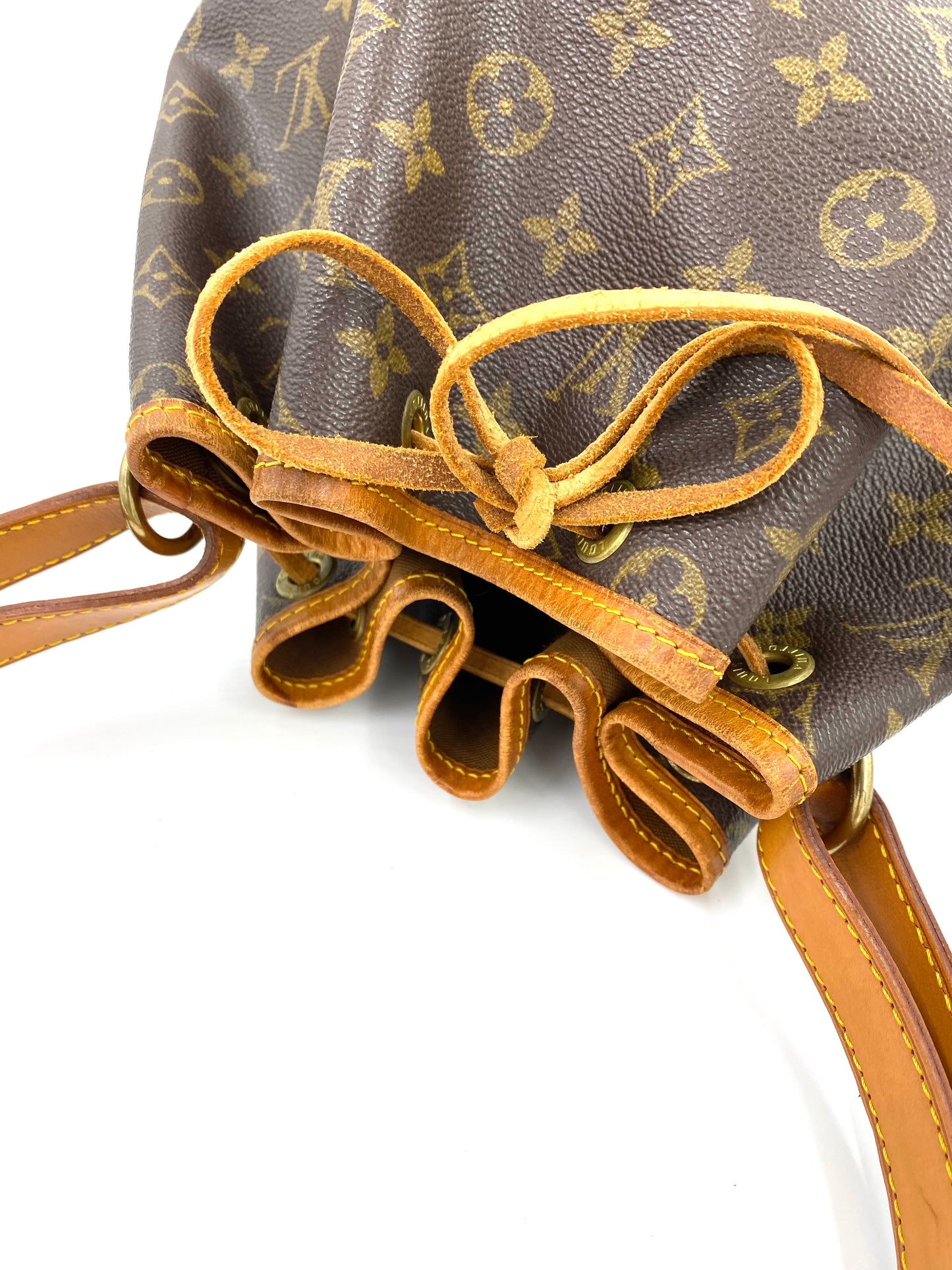 LOUIS VUITTON Vintage Noe grande Monogram Canvas