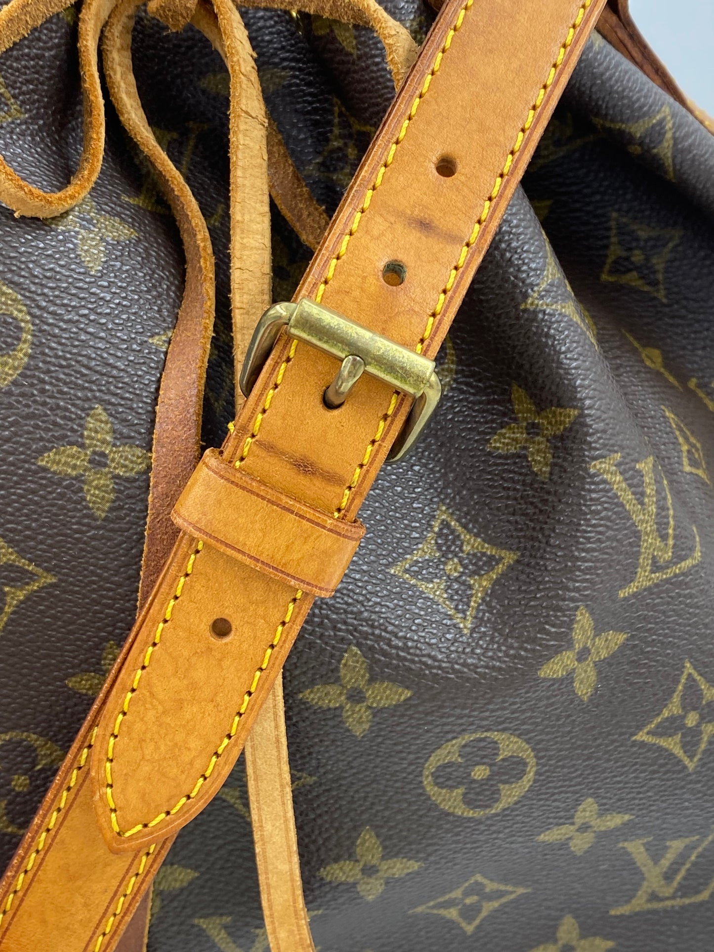 LOUIS VUITTON Vintage Noe grande Monogram Canvas