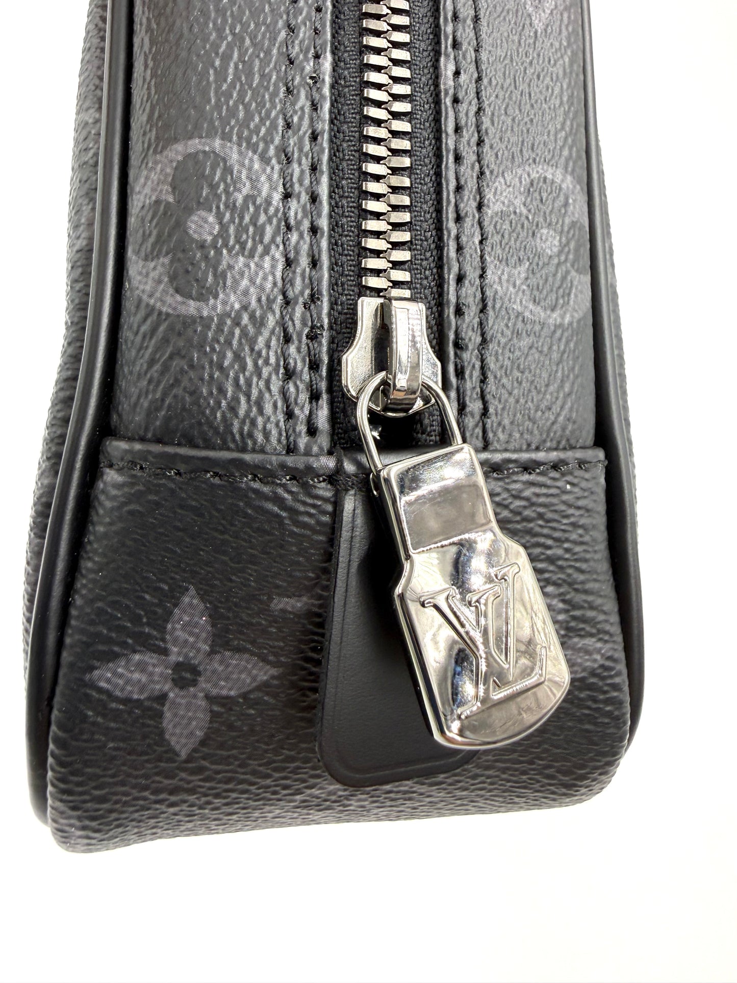 LOUIS VUITTON Poche Toilette PM Monogram Eclipse