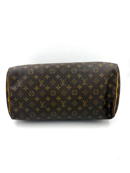 LOUIS VUITTON Speedy 40 Monogram Canvas