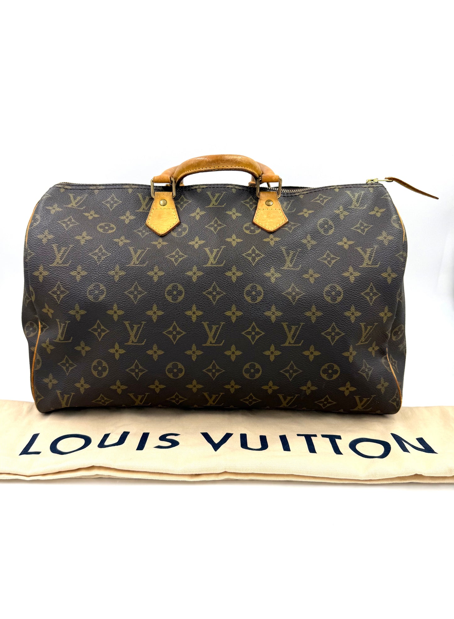 LOUIS VUITTON Speedy 40 Monogram Canvas