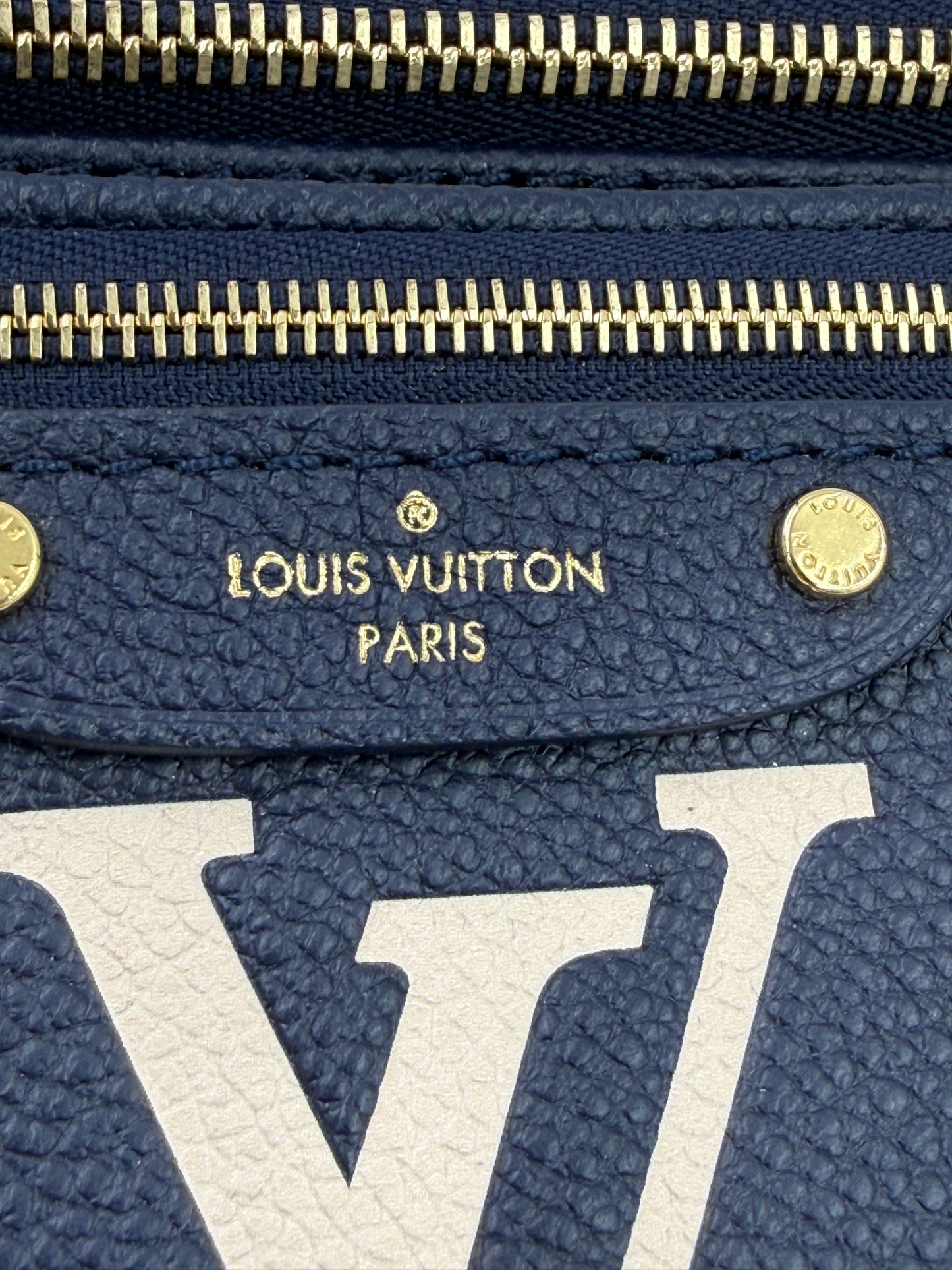 LOUIS VUITTON Mini Bumbag Monogram Empreinte Bicolor navy