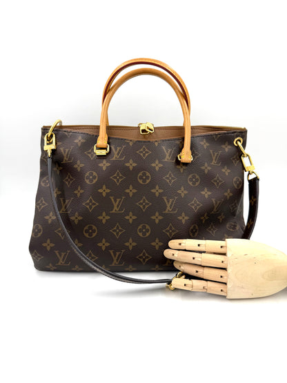 LOUIS VUITTON Pallas MM Monogram Canvas