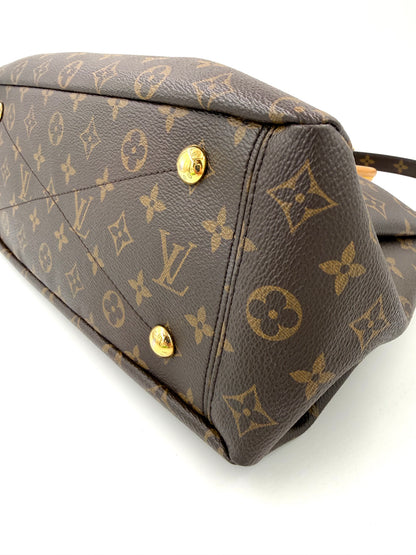 LOUIS VUITTON Pallas MM Monogram Canvas