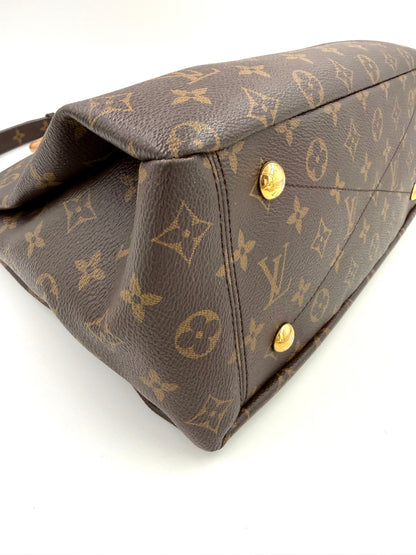 LOUIS VUITTON Pallas MM Monogram Canvas