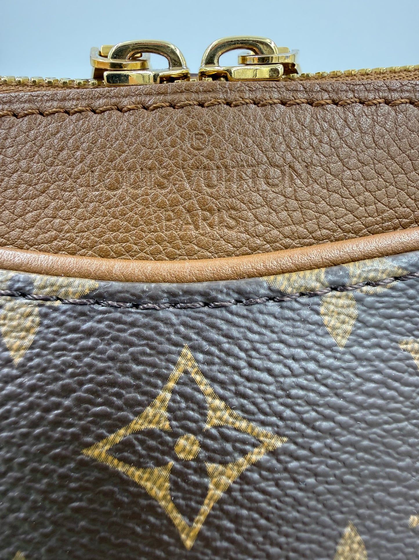 LOUIS VUITTON Pallas MM Monogram Canvas