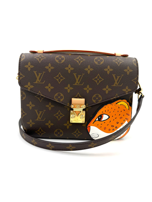 LOUIS VUITTON Pochette Metis Monogram Canvas Sun Yitian