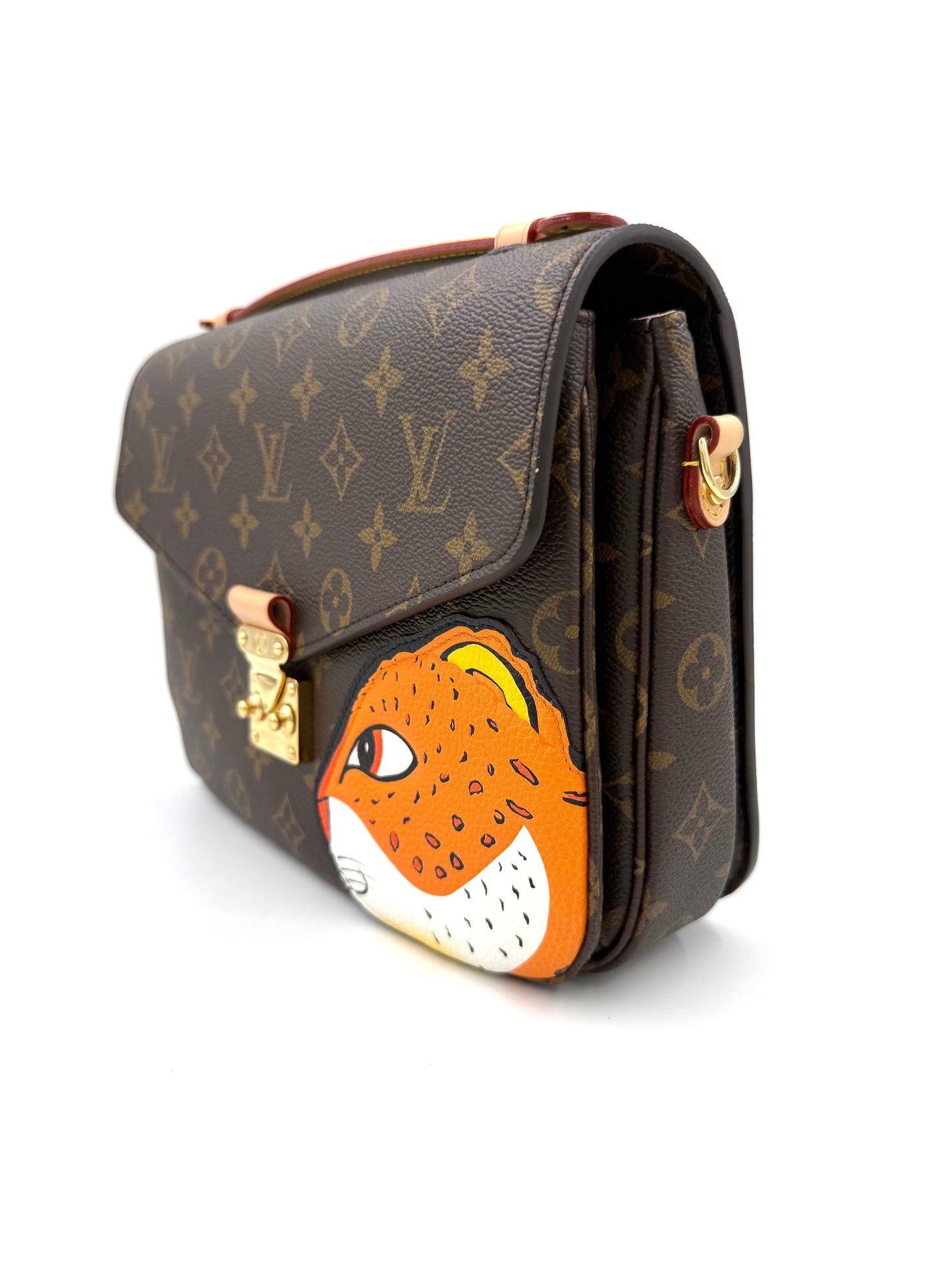 LOUIS VUITTON Pochette Metis Monogram Canvas Sun Yitian