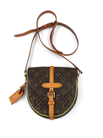 LOUIS VUITTON Chantilly Perforated Cruise Collection 2012