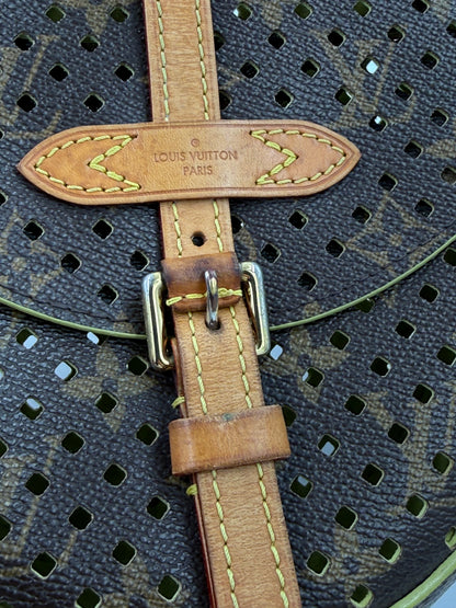 LOUIS VUITTON Chantilly Perforated Cruise Collection 2012