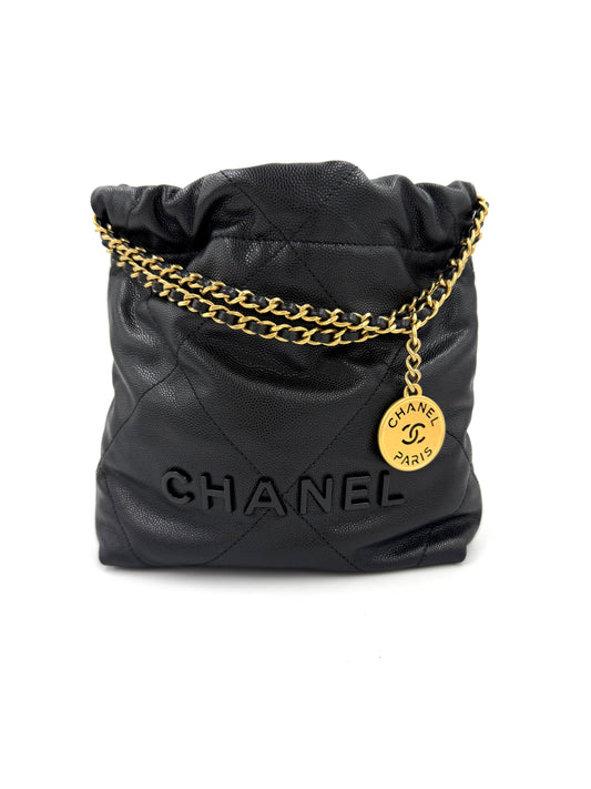 CHANEL 22 Mini All Black Caviar schwarz GHW
