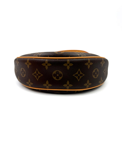 LOUIS VUITTON Loop Monogram Canvas