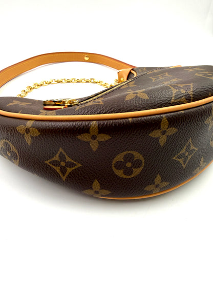 LOUIS VUITTON Loop Monogram Canvas