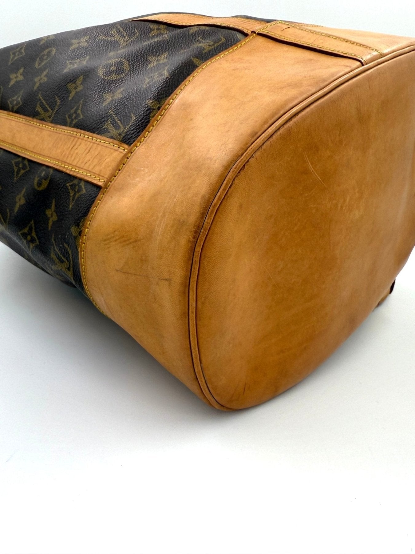 LOUIS VUITTON Randonnee GM Monogram Canvas Vintage - Clutch & Macarons - 882 A2 - Clutch & Macarons - 