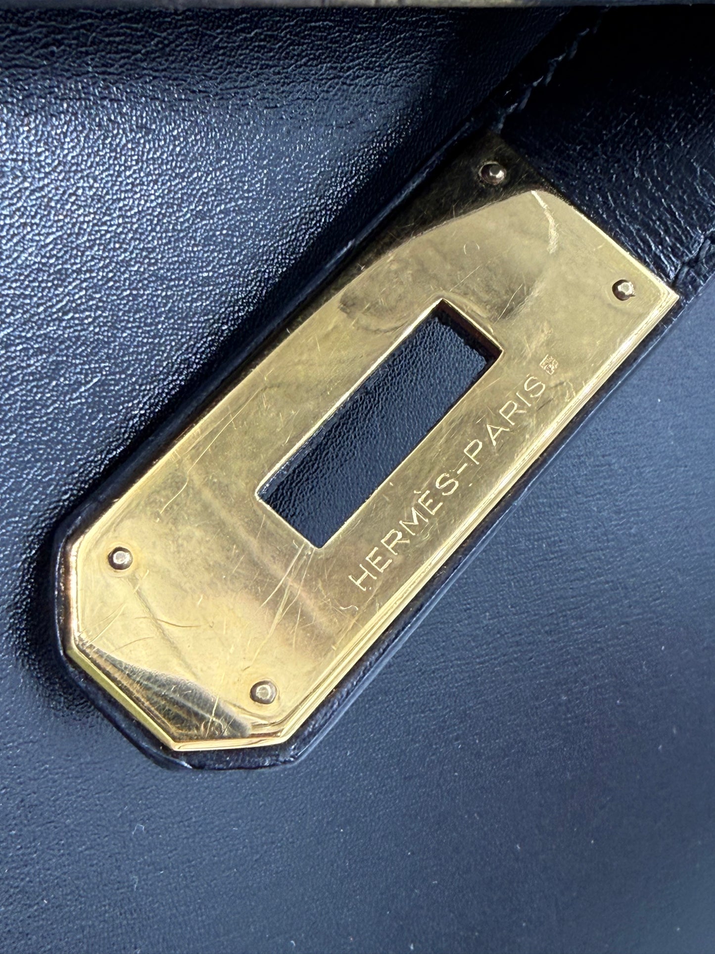 HERMÈS Kelly 40 Boxleder schwarz GHW