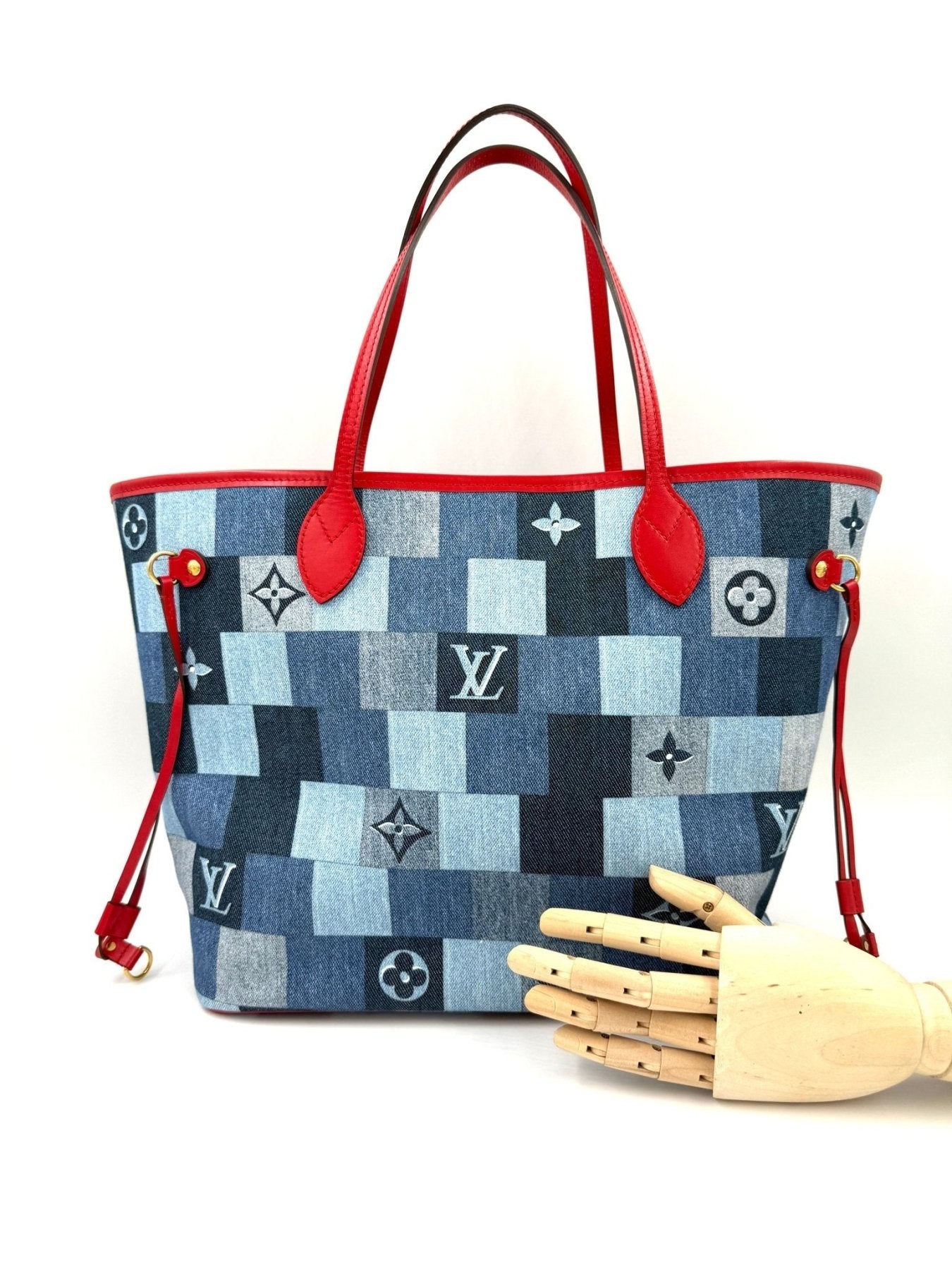 LOUIS VUITTON Nevefull MM Denim - Clutch & Macarons - AR5109 - Clutch & Macarons - 