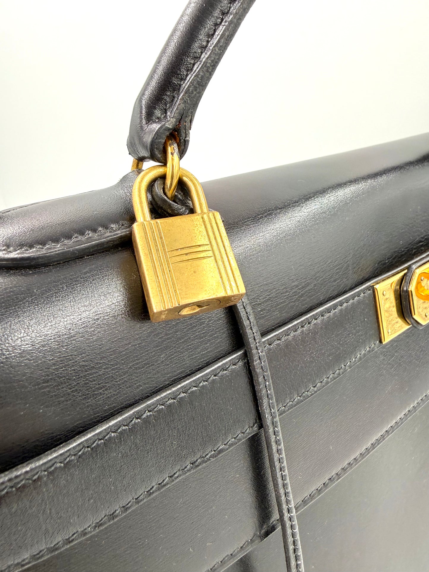 HERMÈS Kelly 40 Boxleder schwarz GHW