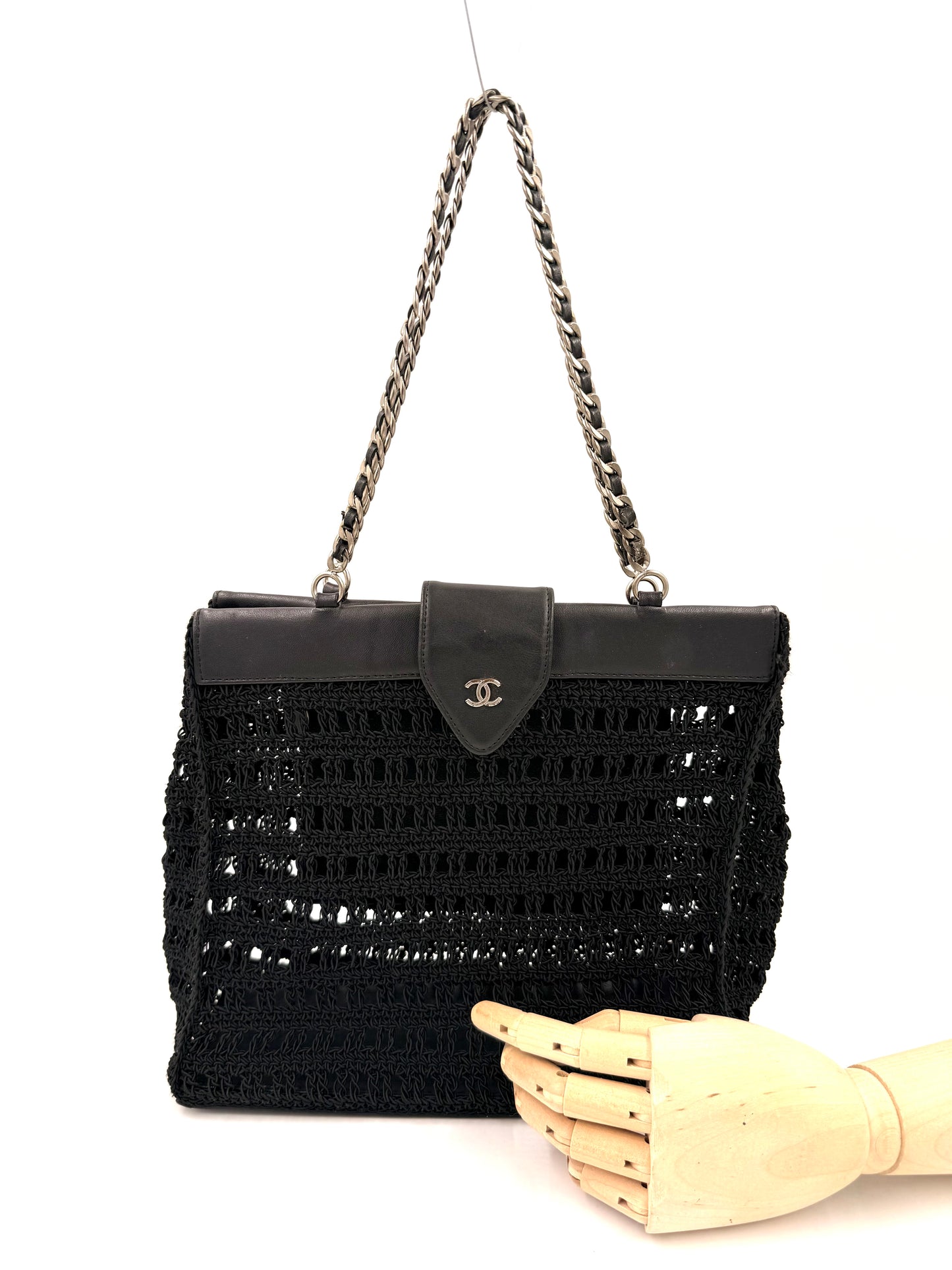 CHANEL Vintage CC Shoulder Crochet Woven schwarz