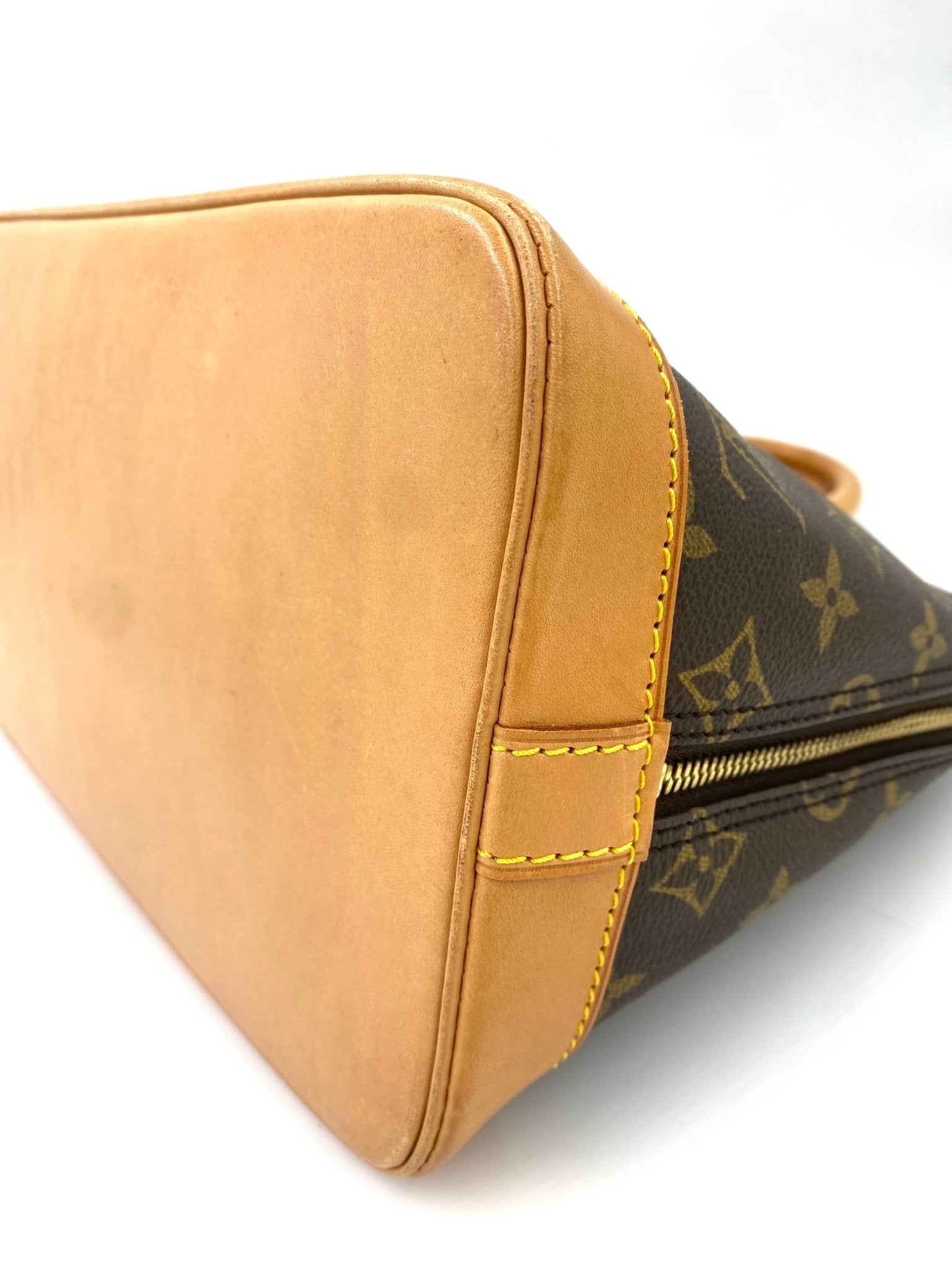 LOUIS VUITTON Alma PM Monogram Canvas - Clutch & Macarons - BA1924 - Clutch & Macarons - 