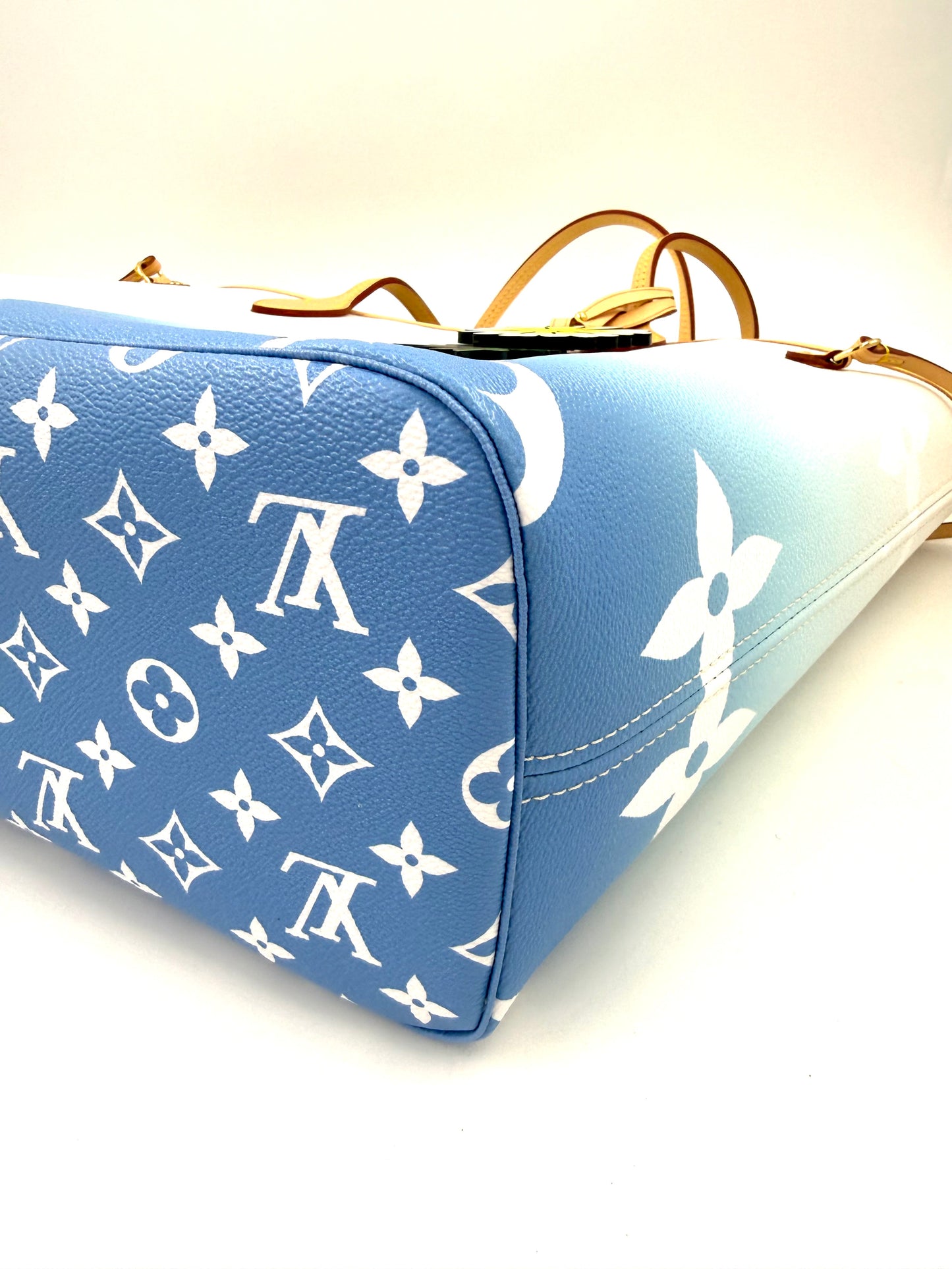 LOUIS VUITTON Neverfull MM „By the Pool“ mit Pochette