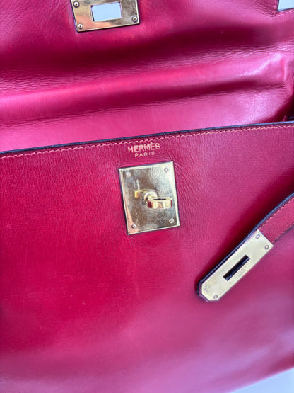 HERMÈS Vintage Kelly 28 rouge GHW