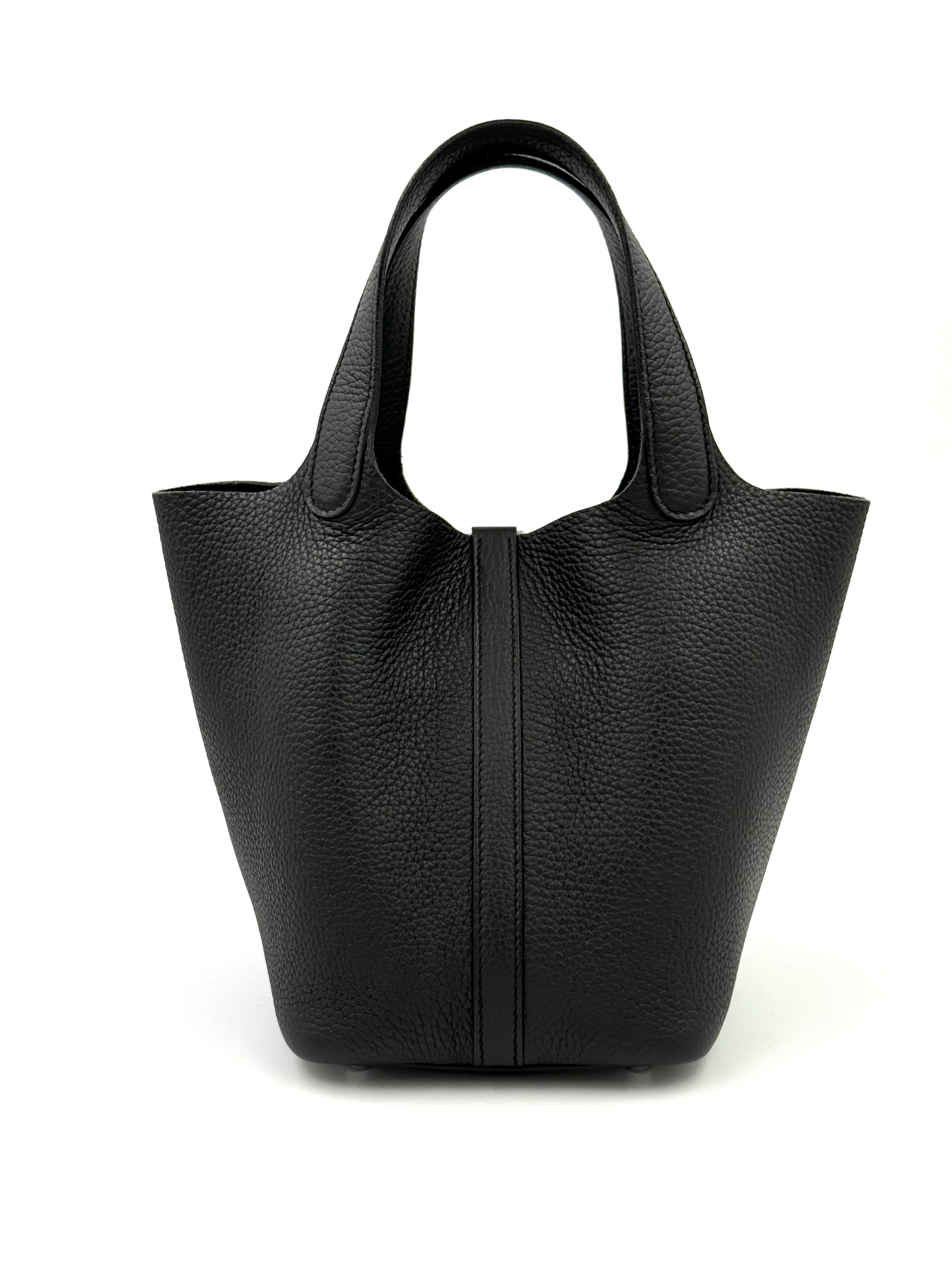 HERMÈS Picotin 18 schwarz PHW aus weichem Taurillon Clemence Leder, minimalistisch und elegant.