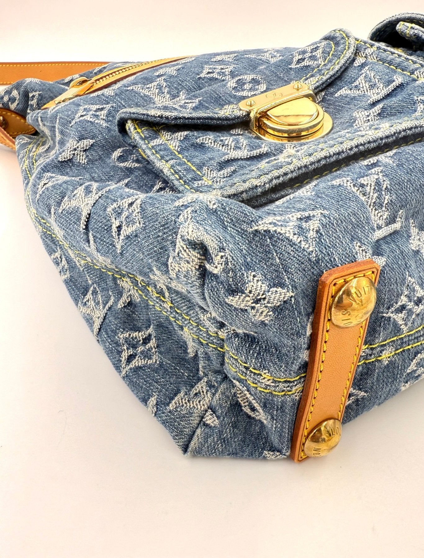 LOUIS VUITTON Baggy Monogram Denim - Clutch & Macarons - FL1015 - Clutch & Macarons - 