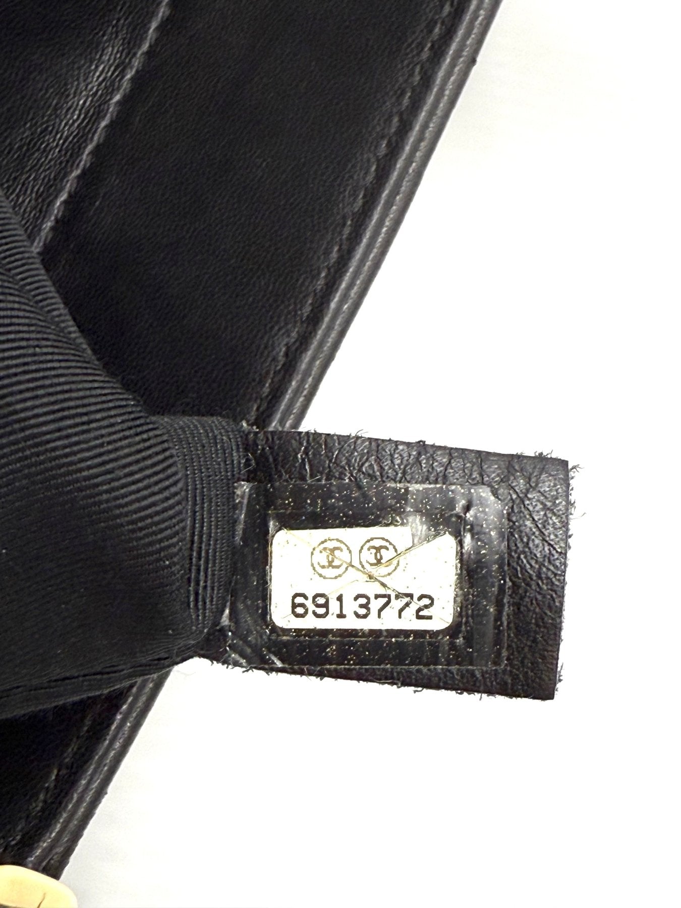 CHANEL Sac Plat Chocolate Bar schwarz Lammleder - Clutch & Macarons - 6913772 - Clutch & Macarons - 