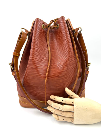 LOUIS VUITTON Noe grande Epi Bicolor cognac