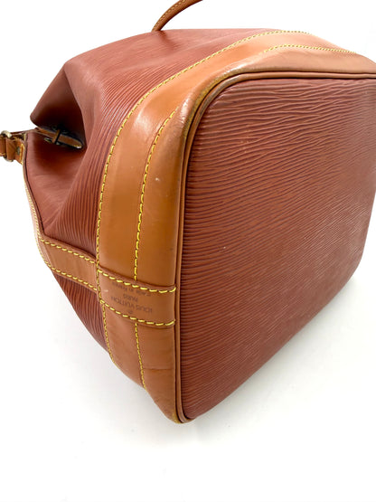 LOUIS VUITTON Noe grande Epi Bicolor cognac