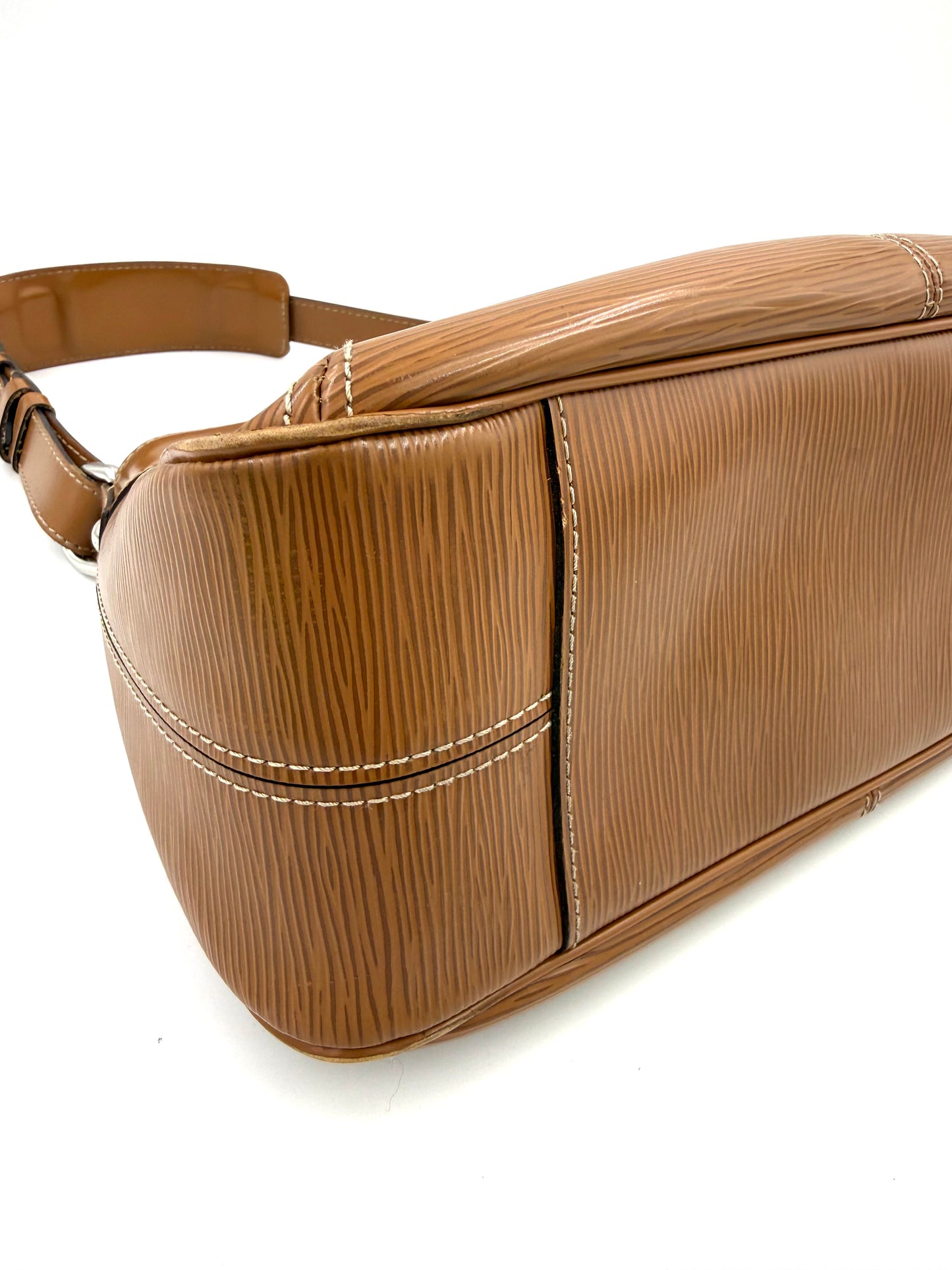 LOUIS VUITTON Turenne Epi cognac