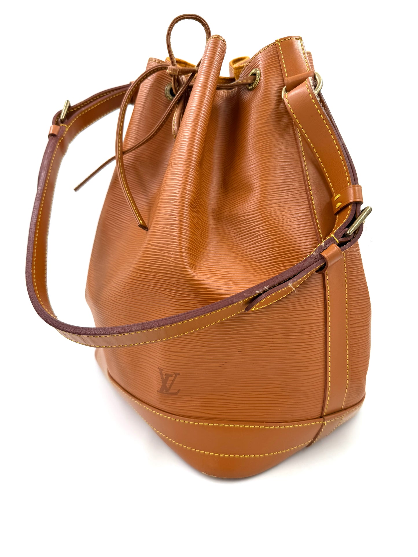 LOUIS VUITTON Noe grande Epi kenian