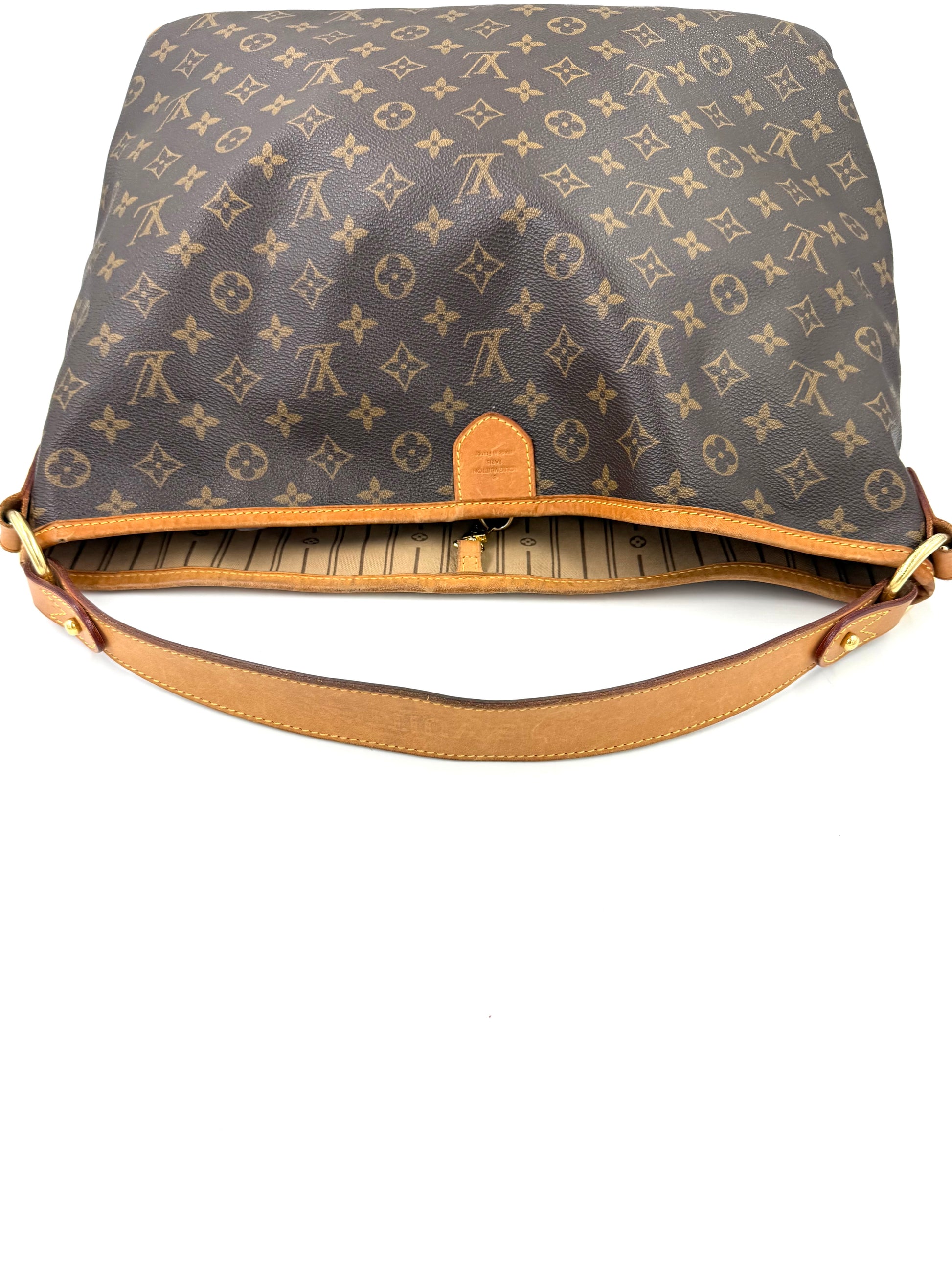LOUIS VUITTON Delightful MM Monogram Canvas Tasche mit breitem Lederriemen und klassischem Monogramm-Muster in sehr gutem Zustand.