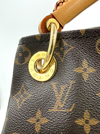 LOUIS VUITTON Artsy MM Monogram Canvas