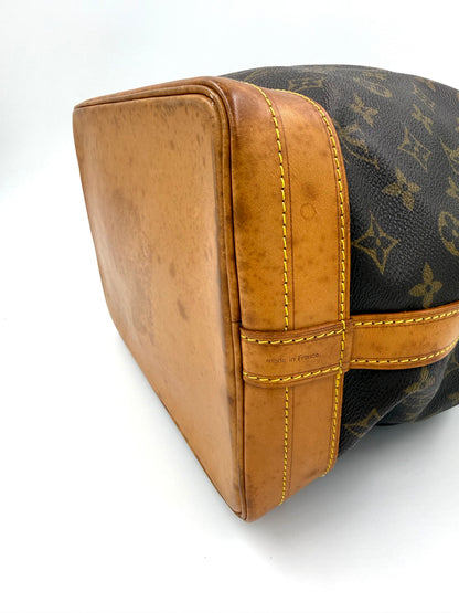 LOUIS VUITTON Noe grande Monogram Canvas