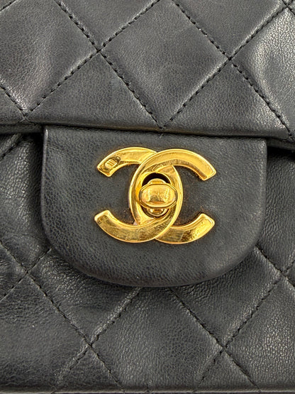 CHANEL Timeless Double Flap medium Lammleder schwarz GHW