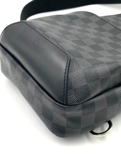 LOUIS VUITTON Sling Bag Damier graphite - Clutch & Macarons - Chip - Clutch & Macarons - 