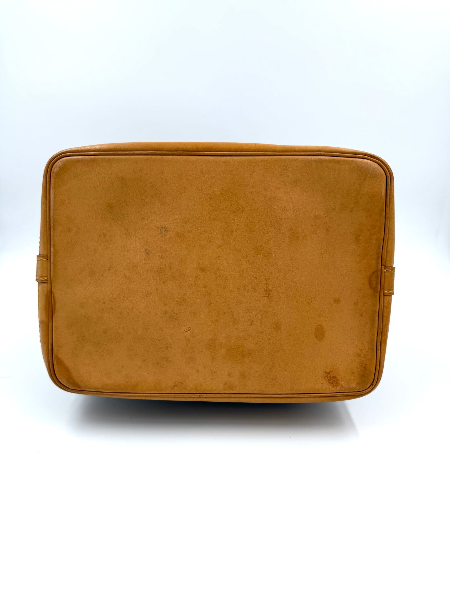 LOUIS VUITTON Noe grande Monogram Canvas