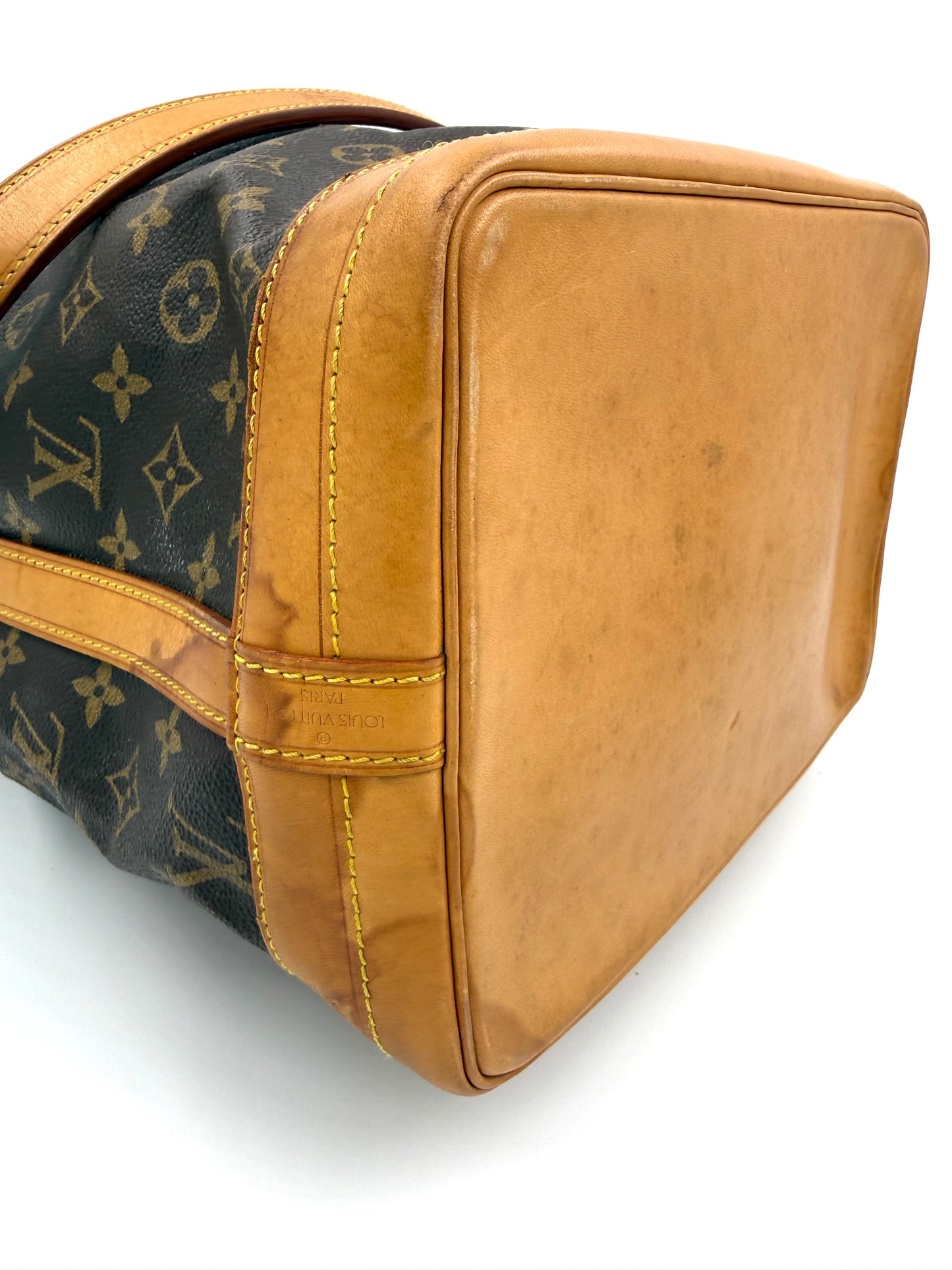 LOUIS VUITTON Noe grande Monogram Canvas