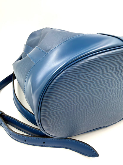 LOUIS VUITTON Randonnée MM Epi blau
