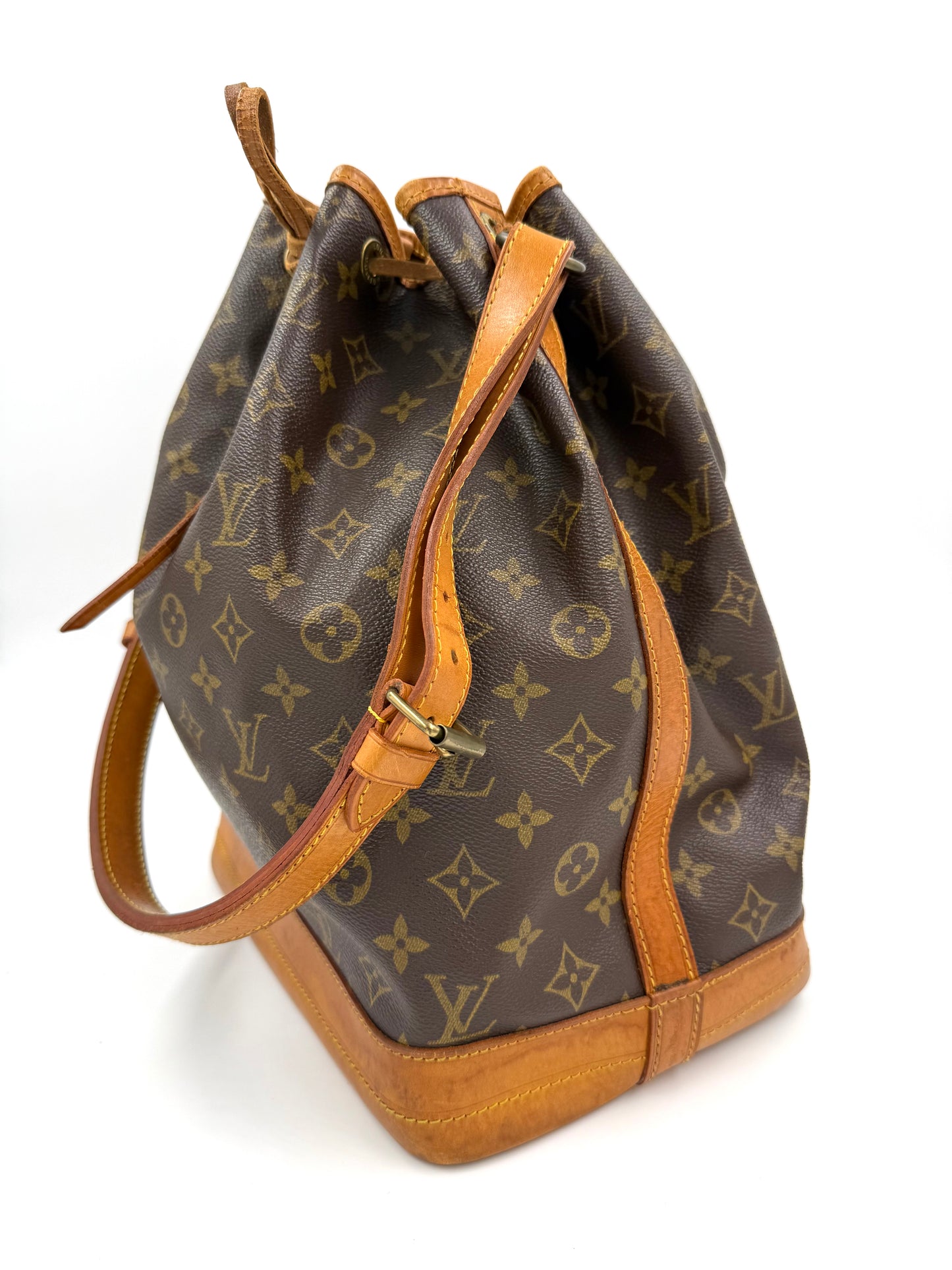 LOUIS VUITTON Vintage Sac Noe Grande Monogram Canvas